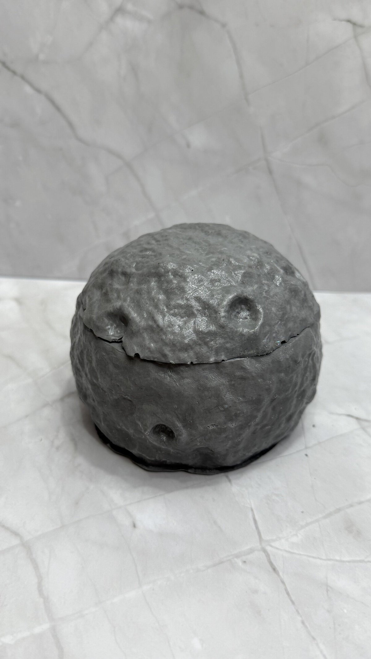 LUNA GRANDE CON TAPA